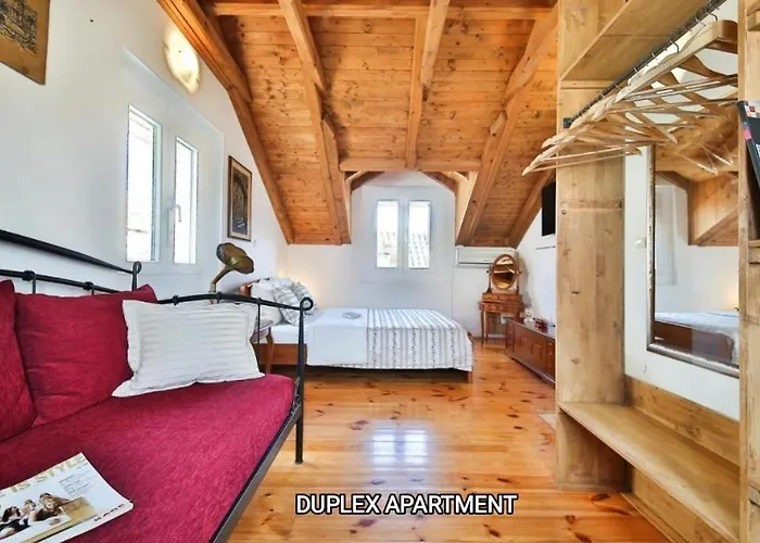 Πανσιόν Mirula 3*