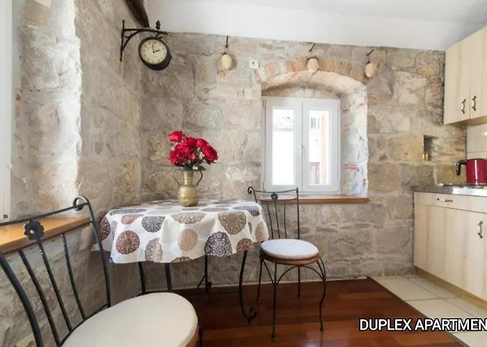 Πανσιόν Mirula Σπλιτ