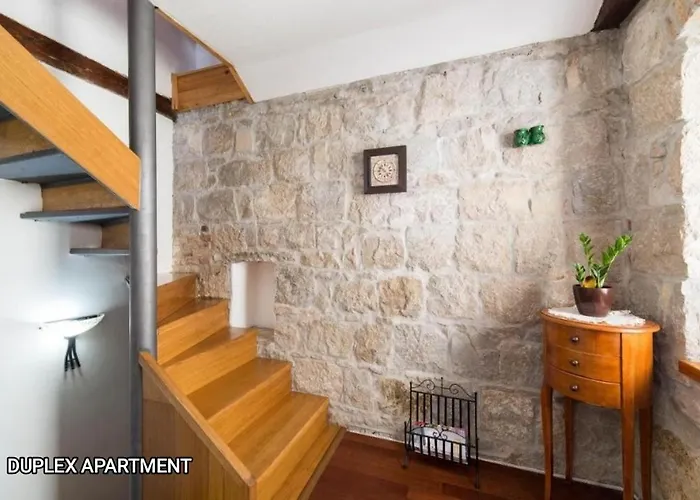 Mirula Πανσιόν 3*