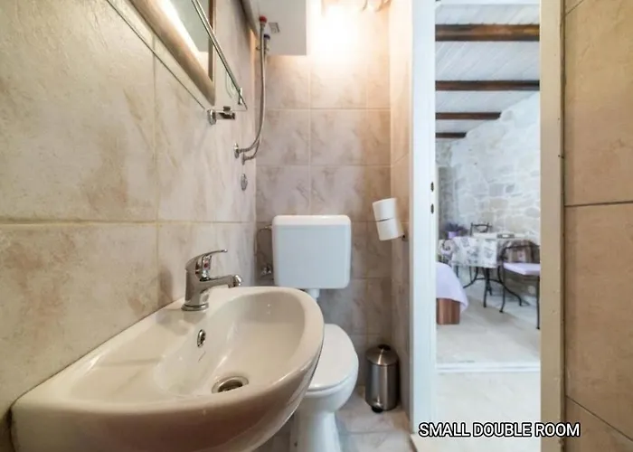 Πανσιόν Mirula